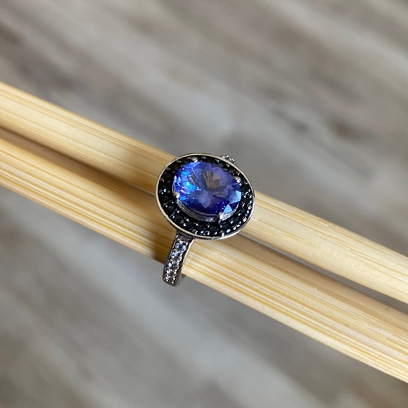 Tanzanite, zircon and onyx ring! - Picture 1 of 5